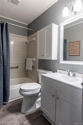 2071 Winewood Avenue, Ann Arbor, MI 48103