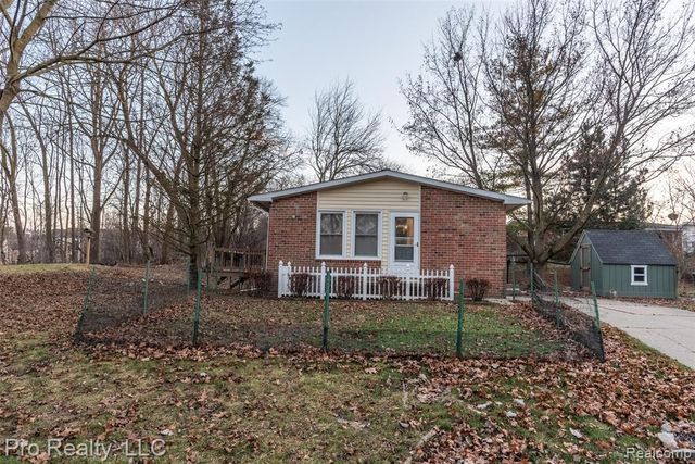 2071 Winewood Avenue, Ann Arbor, MI 48103