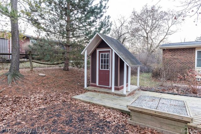 2071 Winewood Avenue, Ann Arbor, MI 48103