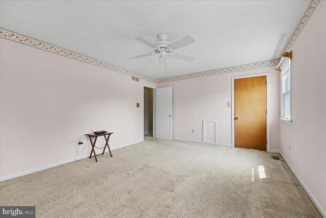 118 CARRIE LN, Phoenixville, PA 19460