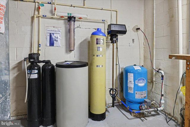 118 CARRIE LN, Phoenixville, PA 19460