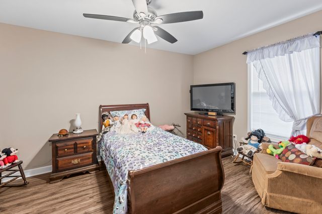 110 Saddle St, Manchester, TN 37355