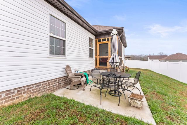 110 Saddle St, Manchester, TN 37355