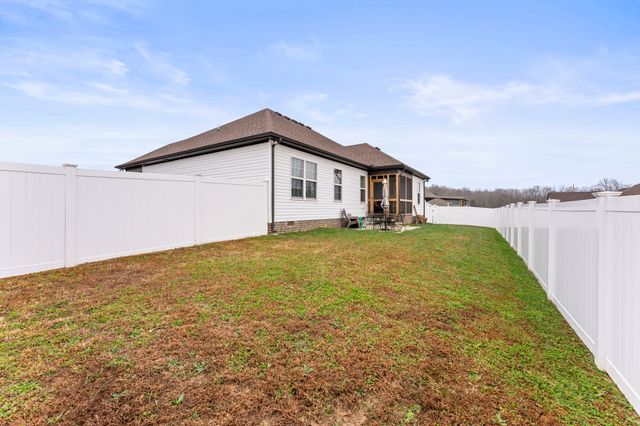 110 Saddle St, Manchester, TN 37355