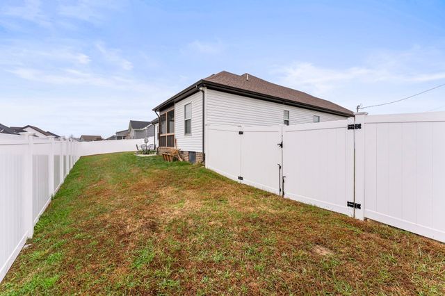 110 Saddle St, Manchester, TN 37355