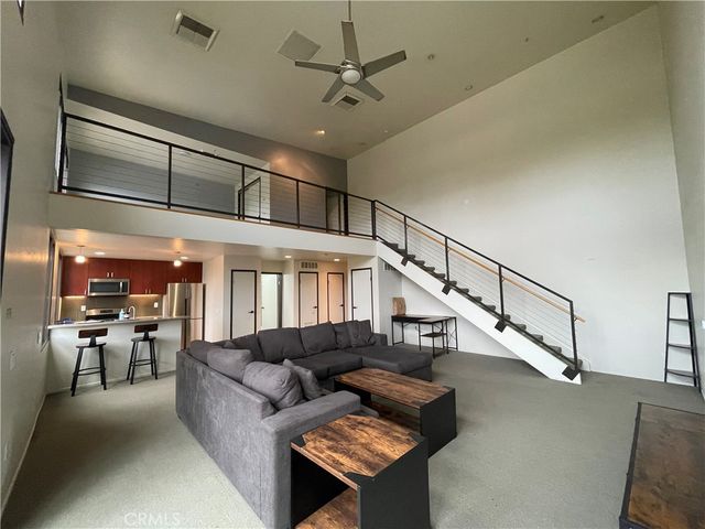 101 W Mission 305, Pomona, CA 91766