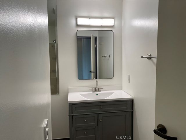 101 W Mission 305, Pomona, CA 91766
