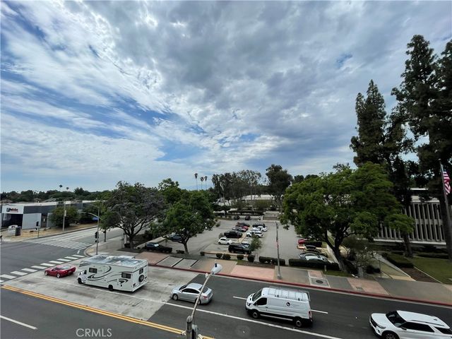 101 W Mission 305, Pomona, CA 91766