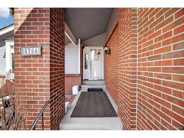 8764 Wildrose Ct, Highlands Ranch, CO 80126