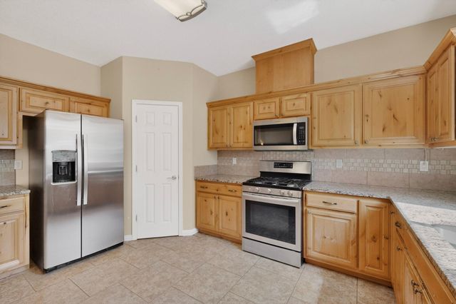 417 6TH Street NE, Rio Rancho, NM 87124