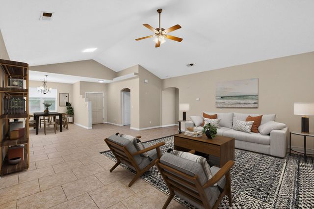 417 6TH Street NE, Rio Rancho, NM 87124