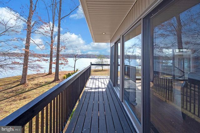 104 SPRING GROVE LN, Locust Grove, VA 22508