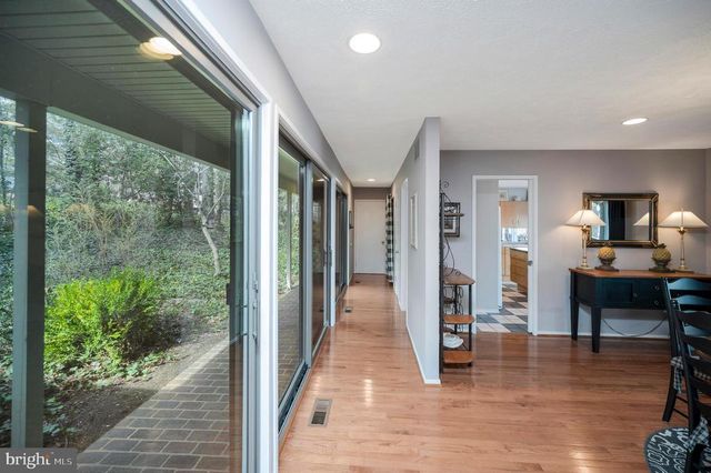 104 SPRING GROVE LN, Locust Grove, VA 22508