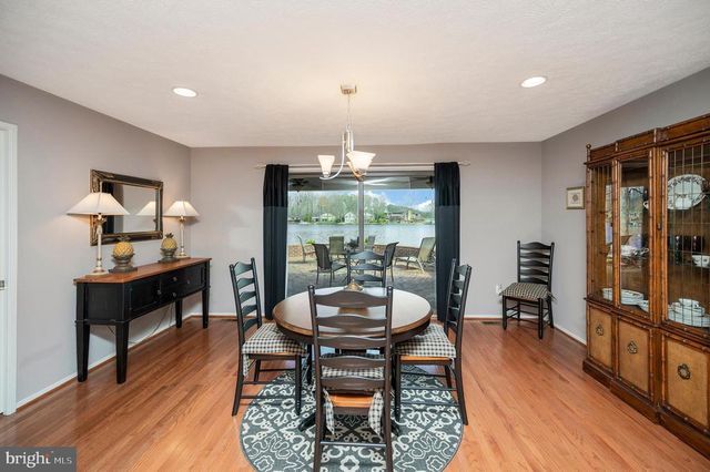 104 SPRING GROVE LN, Locust Grove, VA 22508