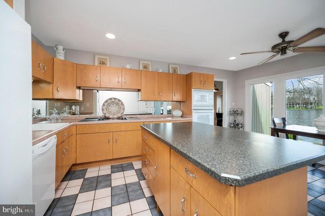 104 SPRING GROVE LN, Locust Grove, VA 22508