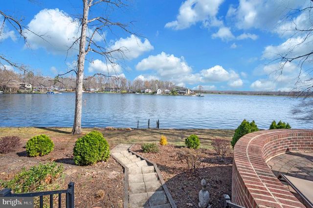 104 SPRING GROVE LN, Locust Grove, VA 22508