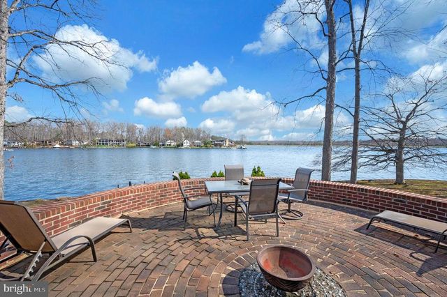 104 SPRING GROVE LN, Locust Grove, VA 22508