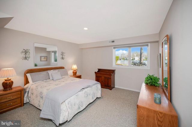 104 SPRING GROVE LN, Locust Grove, VA 22508