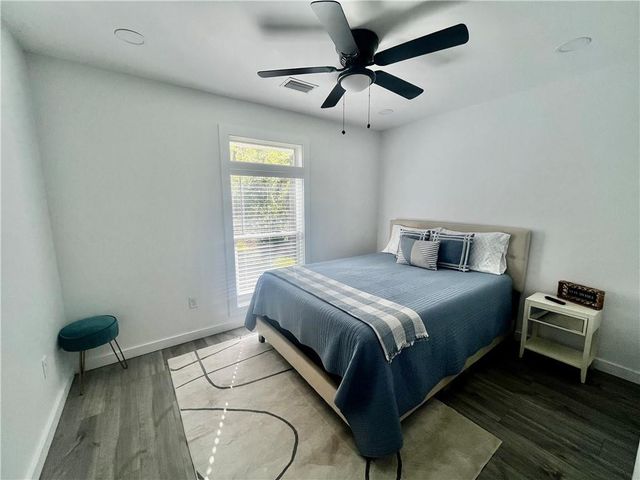 377 Midway Circle, Brunswick, GA 31523