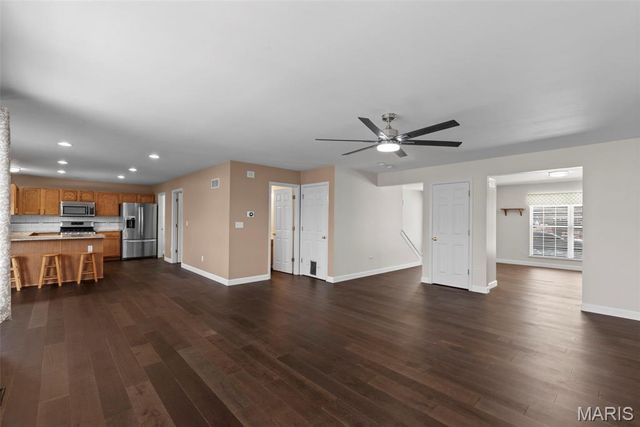 1082 Autumn Oaks Drive, Imperial, MO 63052