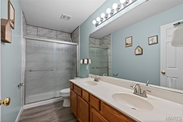 1082 Autumn Oaks Drive, Imperial, MO 63052