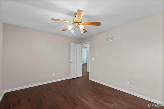 1082 Autumn Oaks Drive, Imperial, MO 63052