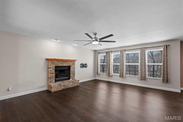 1082 Autumn Oaks Drive, Imperial, MO 63052