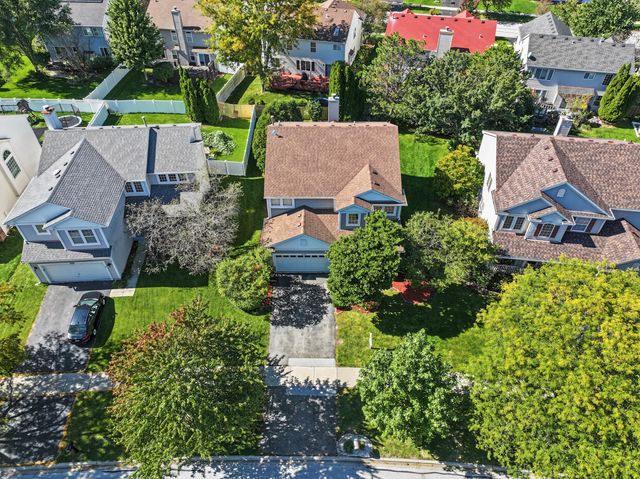 2131 Skylane Drive, Naperville, IL 60564