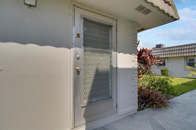 175 Valencia H, Delray Beach, FL 33446