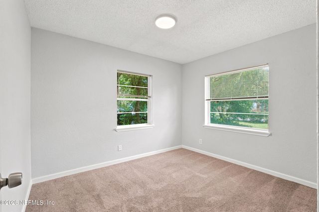 5431 RIVER FOREST Drive, Jacksonville, FL 32211