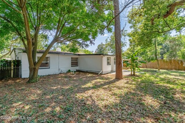 5431 RIVER FOREST Drive, Jacksonville, FL 32211
