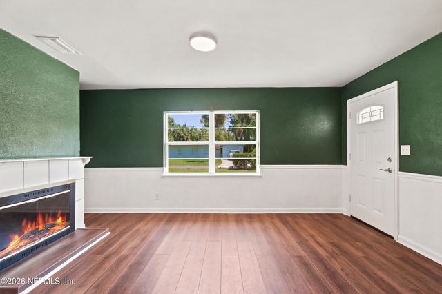 5431 RIVER FOREST Drive, Jacksonville, FL 32211