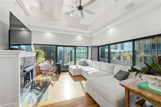 1101 Walnut Street 907, Kansas City, MO 64106