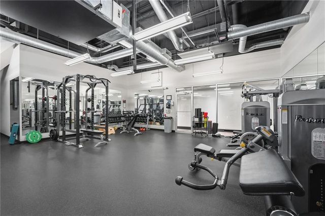 1101 Walnut Street 907, Kansas City, MO 64106