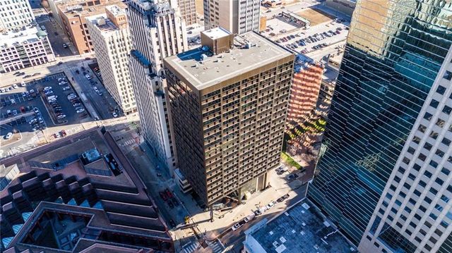 1101 Walnut Street 907, Kansas City, MO 64106