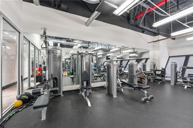 1101 Walnut Street 907, Kansas City, MO 64106