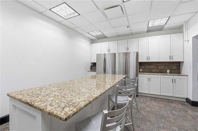 1101 Walnut Street 907, Kansas City, MO 64106