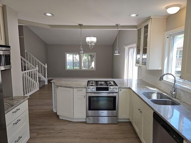 10928 Rhode Island Circle N, Champlin, MN 55316