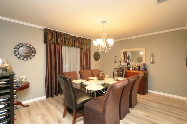 7813 Kingshire Dr, Corpus Christi, TX 78413