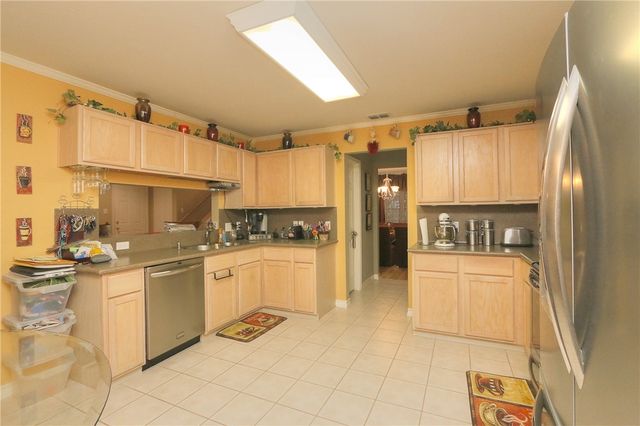 7813 Kingshire Dr, Corpus Christi, TX 78413