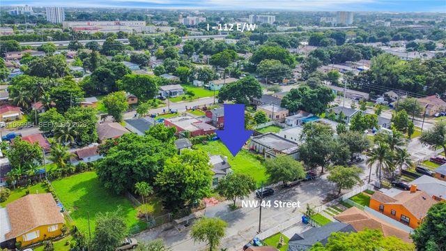 1762 NW 44th St, Miami, FL 33142