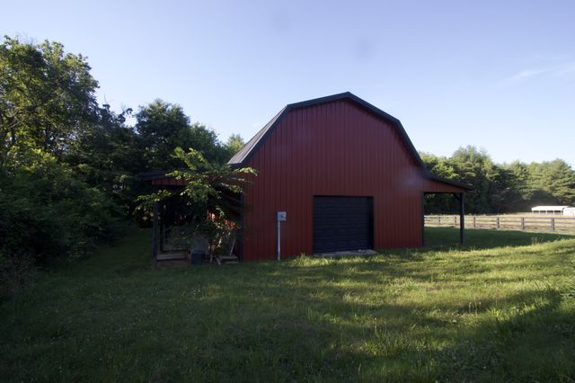 8238 Hawkins Rd, College Grove, TN 37046
