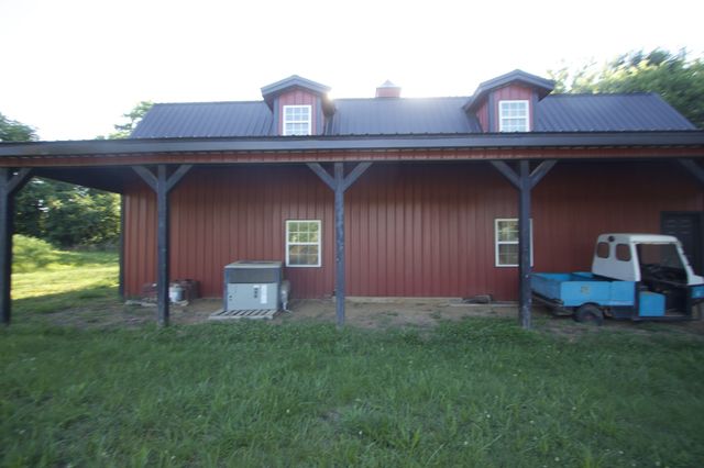 8238 Hawkins Rd, College Grove, TN 37046