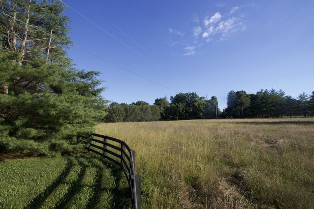 8238 Hawkins Rd, College Grove, TN 37046