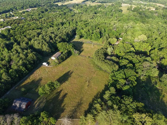 8238 Hawkins Rd, College Grove, TN 37046