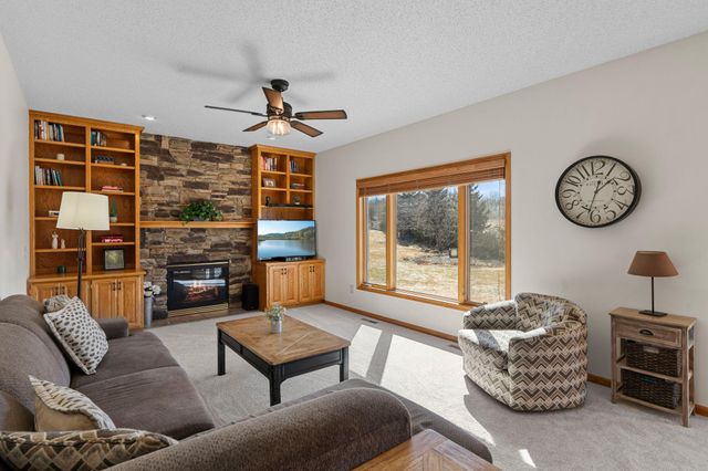 13880 Clare Downs Way, Rosemount, MN 55068