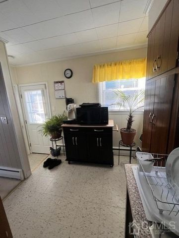 2 Wall Street, Metuchen, NJ 08840