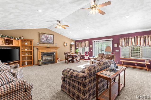 124 Cascade Drive, Belleville, IL 62223