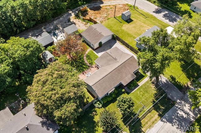 124 Cascade Drive, Belleville, IL 62223