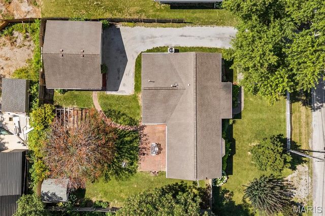 124 Cascade Drive, Belleville, IL 62223